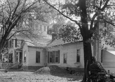 1146587_168385580011487_606360807_n